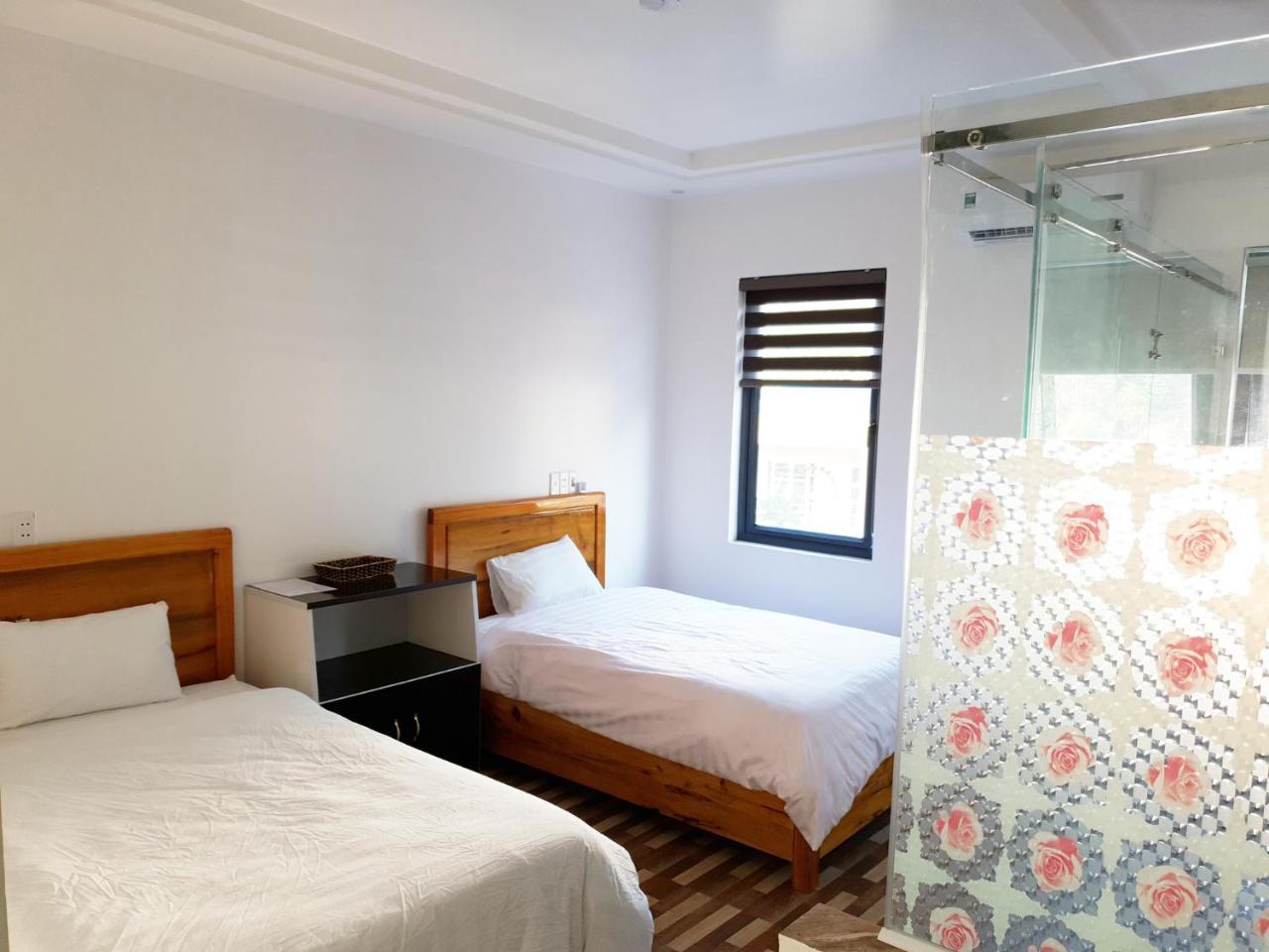 Long Hotel And Motobike Rental Ha Giang Exterior photo